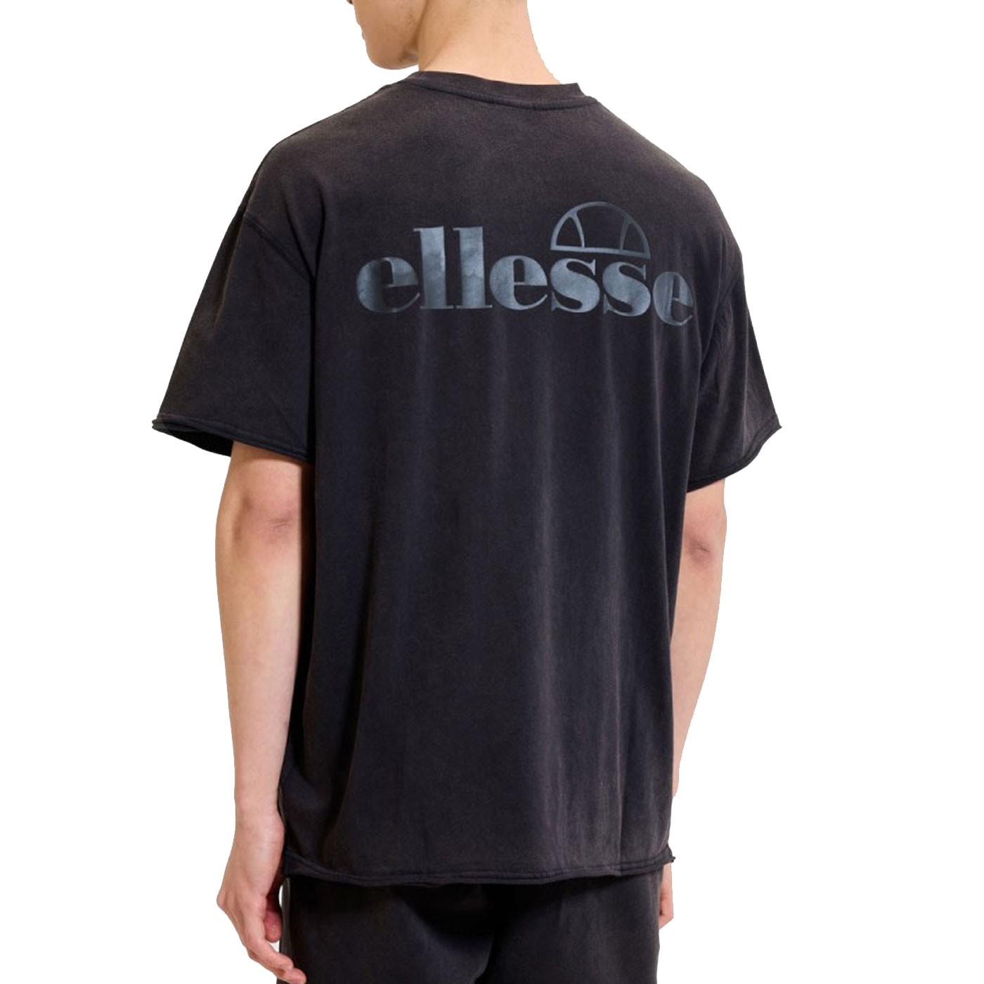 Camiseta Ellesse Darryl Tee Washed Black SHA22580-BLK Camisetas Ellesse