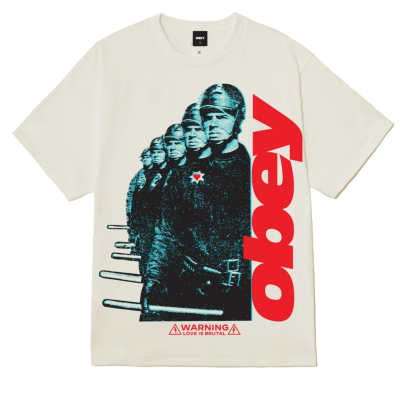 Camiseta Obey Love Is...