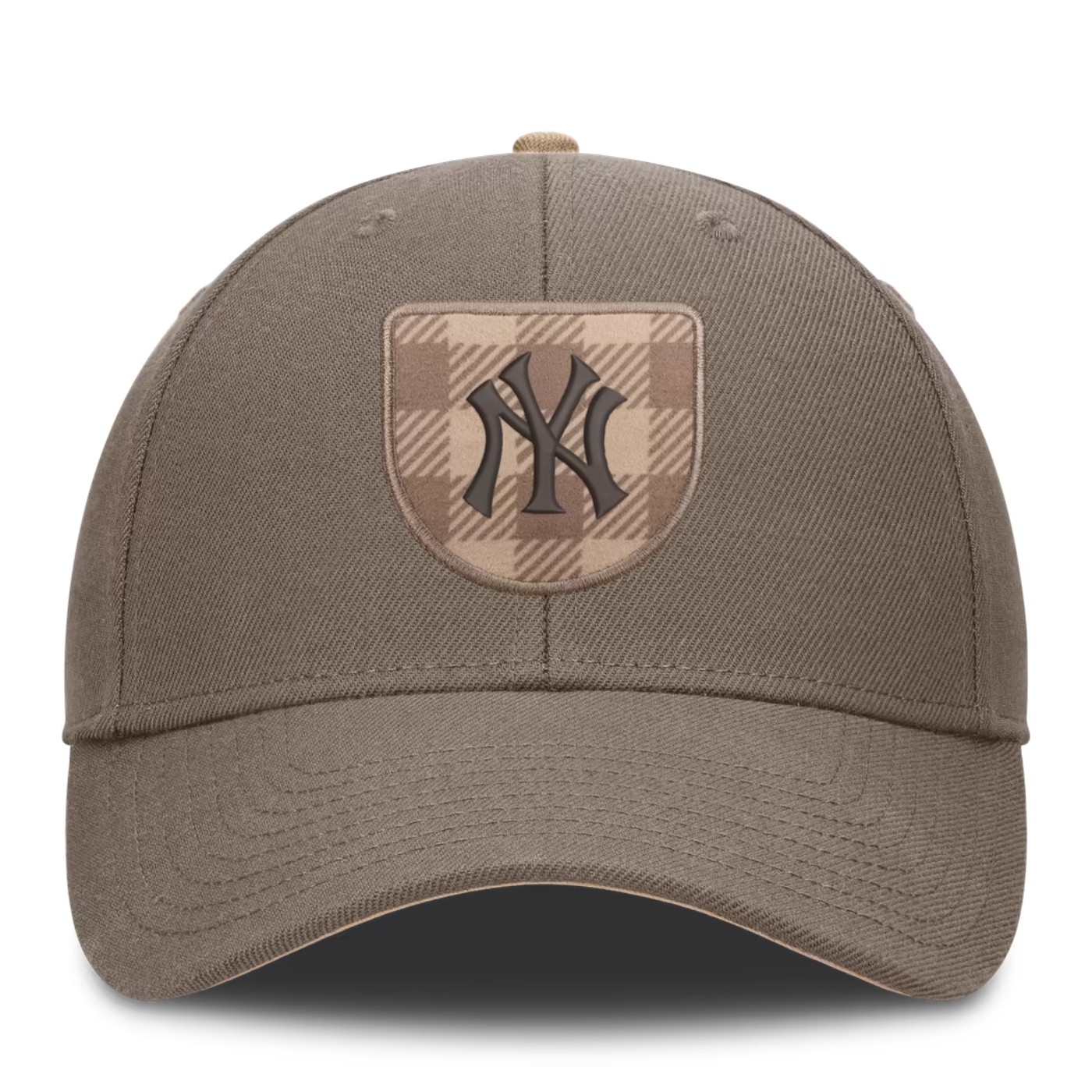 Gorra Nike MLB New York Yankees Dri-Fit Rise Structured Cap Mink Brown 2FJ-Hemp NB41-0IE1-NK-W1X Gorras NIKE