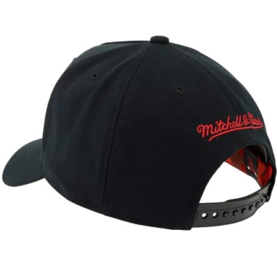 Gorra Mitchell & Ness NBA Chicago Bulls 404 Club Camo Pro Snapback Black HP18984-CBUBLCK Gorras Mitchell & Ness
