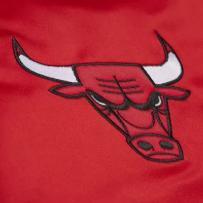 Chaqueta Mitchell & Ness NBA Chicago Bulls Triple Check Heavyweight Satin Jacket Red JK18007-CBURED1 Chaquetas Mitchell & Ness