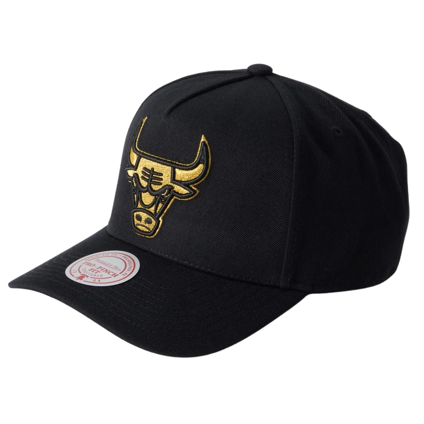 Gorra Mitchell & Ness NBA Chicago Bulls Black And Gold Pro Snapback Black HP18926-CBUBLCK Gorras Mitchell & Ness